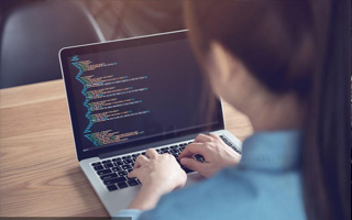 平邑 api php源码,下载的php源码怎么运行呢？